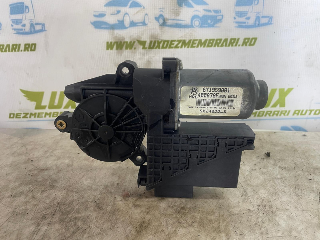 Motoras geam stanga fata 6Y1959801 Skoda Fabia 6Y [1999 - 2004] 1.4 tdi Bnm