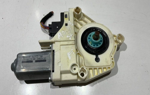 Motoras geam stanga fata 8K0959801 Audi A4 B8/8K [2007 - 2011]