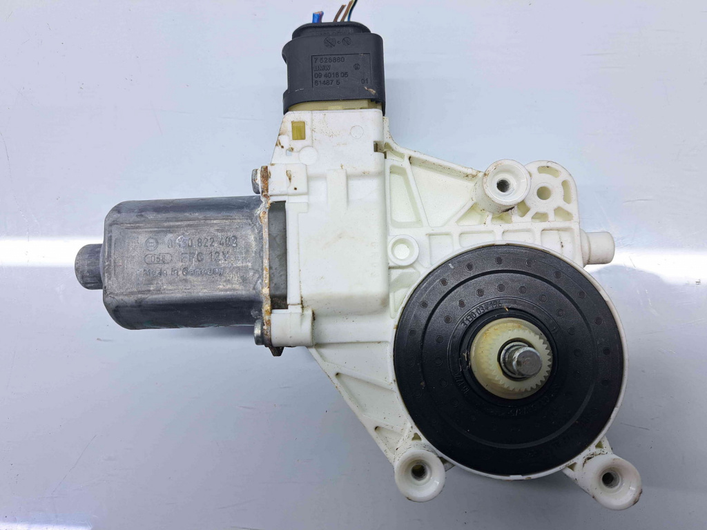 Motoras geam stanga fata Bmw 3 Coupe (E92) [Fabr 2005-2011] 0130822402