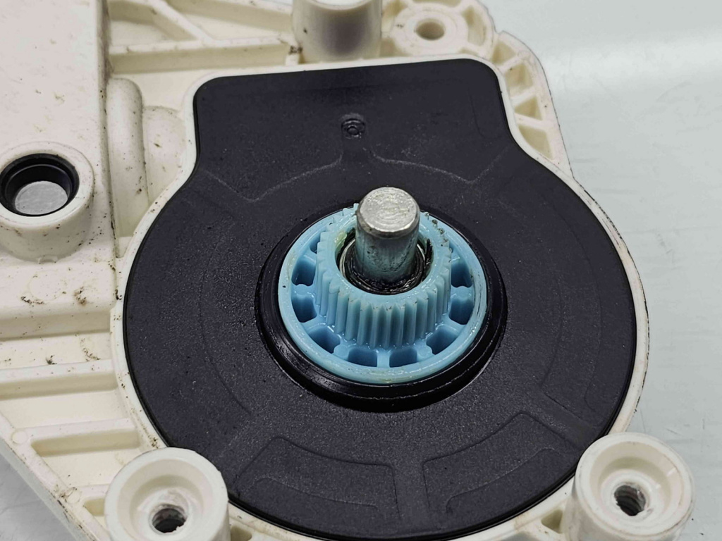 Motoras geam stanga fata Bmw 5 Touring (F11) [Fabr 2011-2016] 7248171