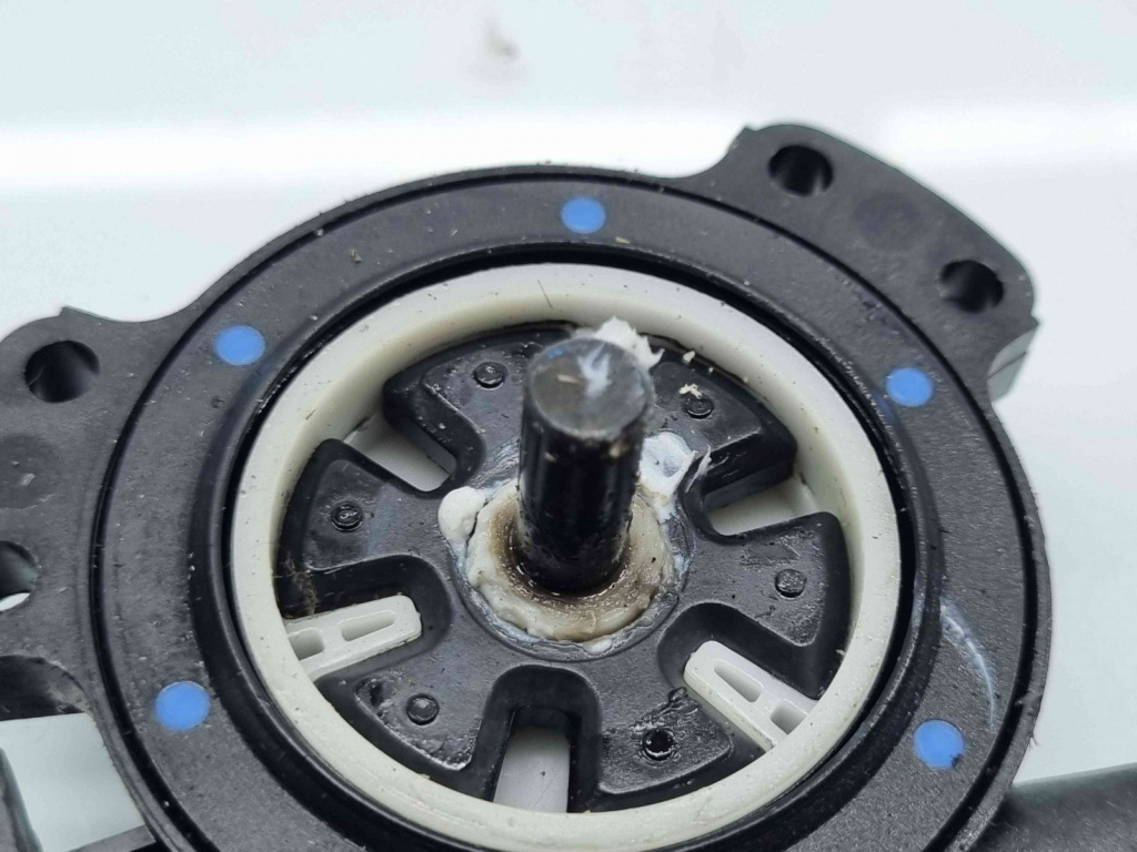 Motoras geam stanga fata Hyundai Santa Fe 2 (CM) [Fabr 2005-2012] OEM