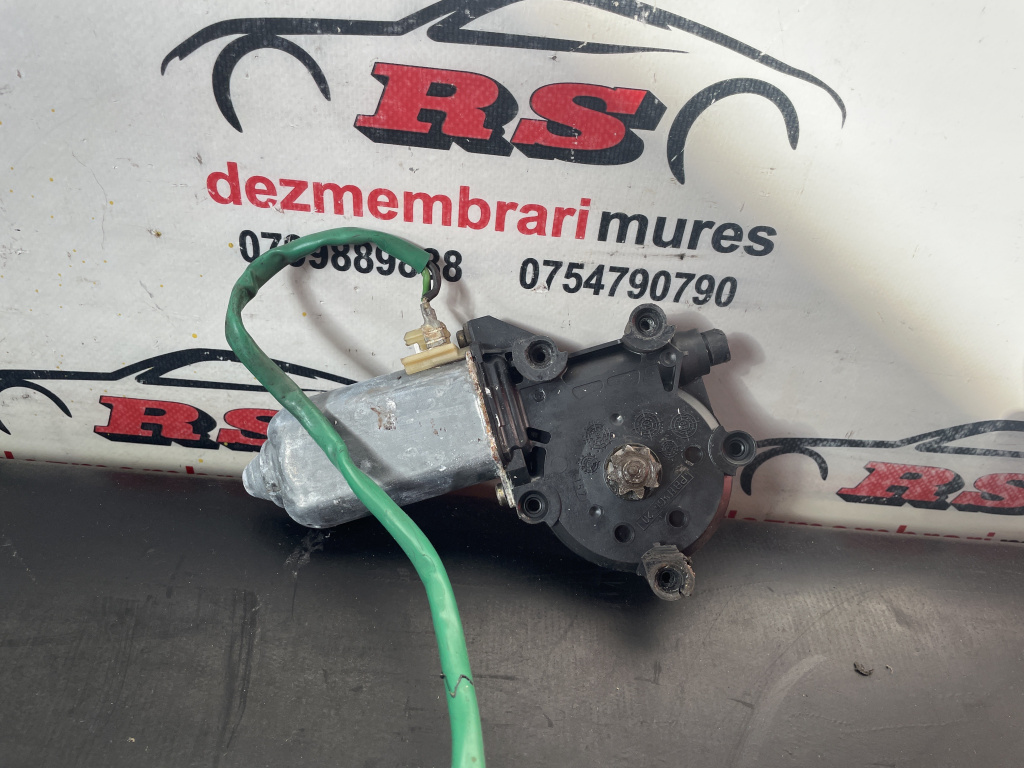 Motoras geam stanga fata MB SL500 R129 sedan 1992 (cod intern: 264847)