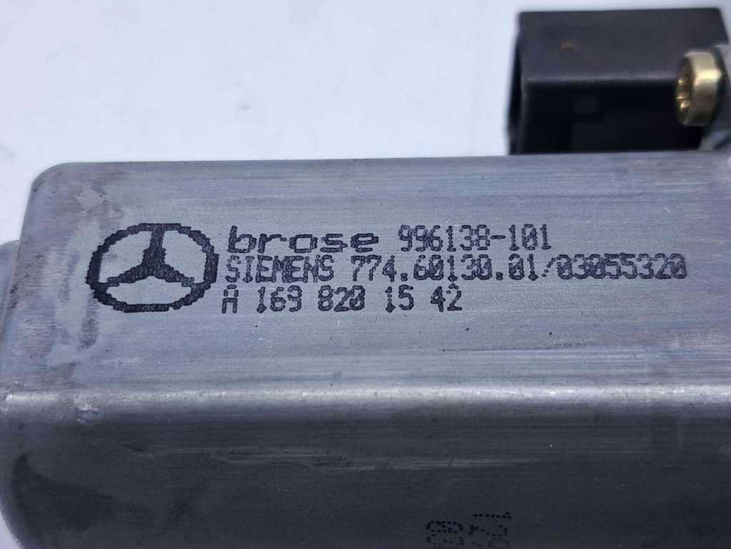 Motoras geam stanga fata Mercedes Clasa A (W169) [Fabr 2004-2012] A1698201542