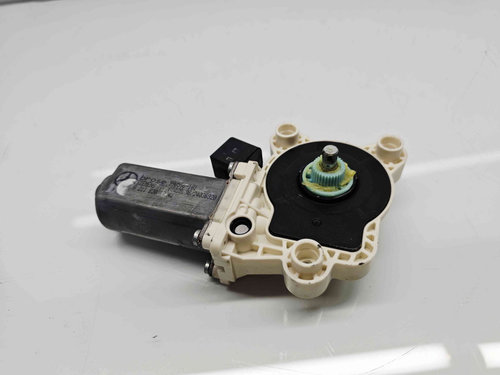 Motoras geam stanga fata Mercedes Clasa C (W203) [Fabr 2000-2007]