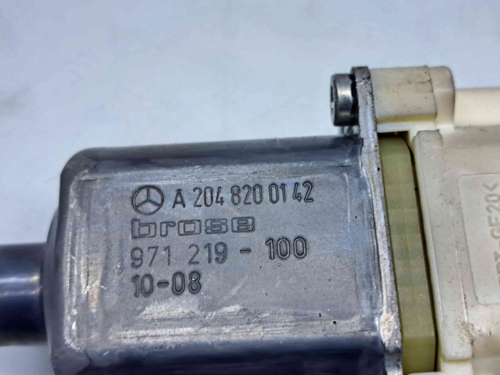 Motoras geam stanga fata Mercedes Clasa C (W204) [Fabr 2007-2014] A2048200142