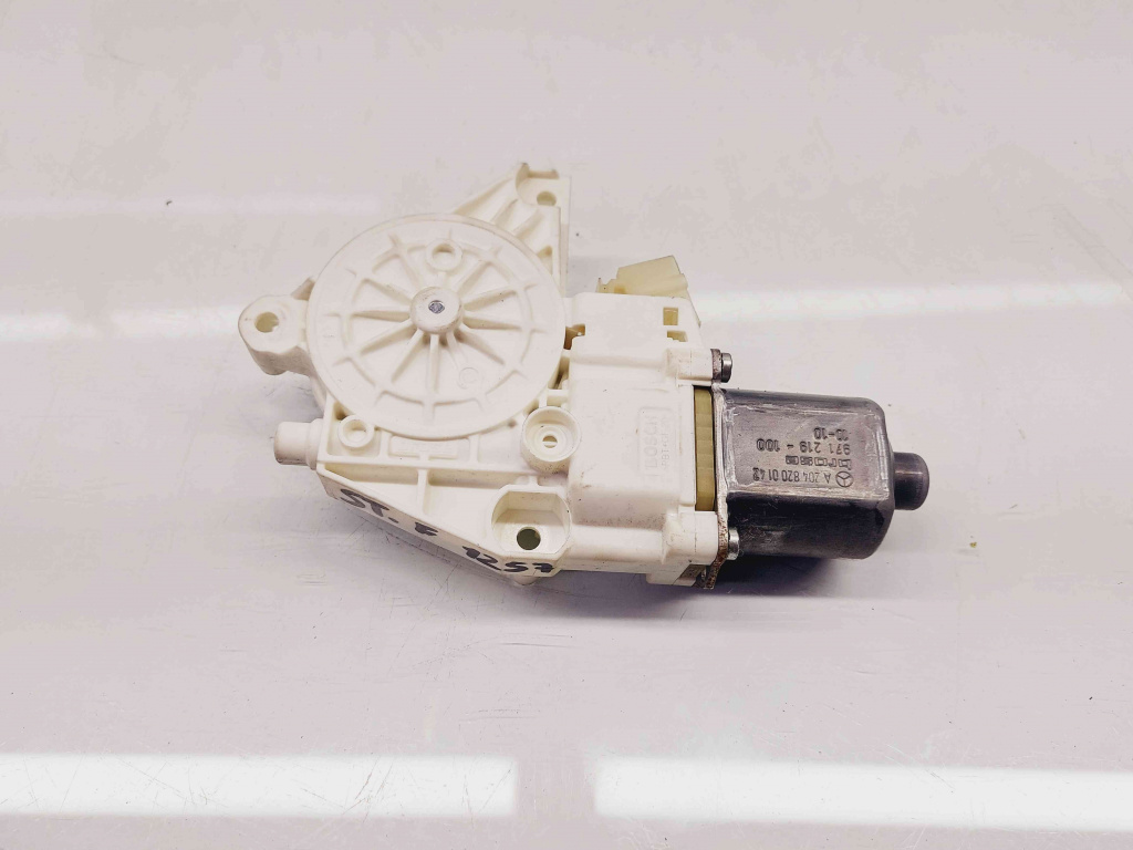 Motoras geam stanga fata Mercedes Clasa E (W212) [Fabr 2009-2016] A2048200142