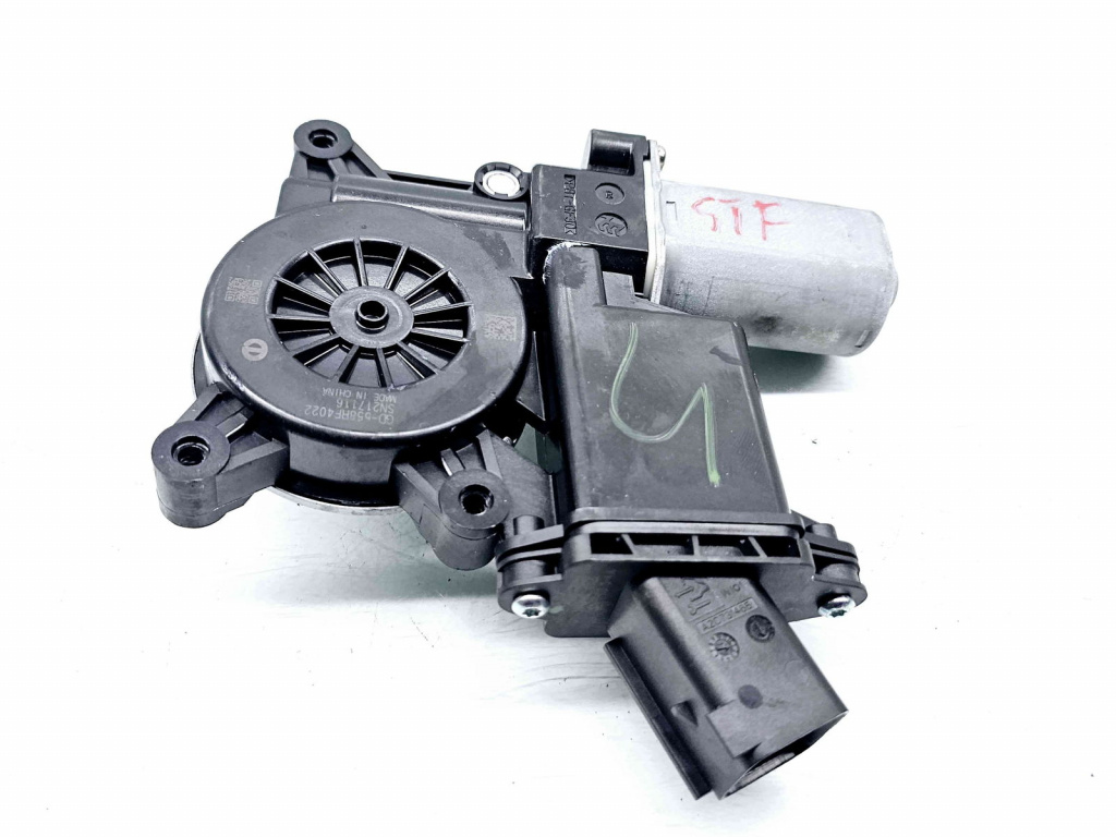 Motoras geam stanga fata Opel Insignia B Combi [Fabr 2017-prezent] OEM
