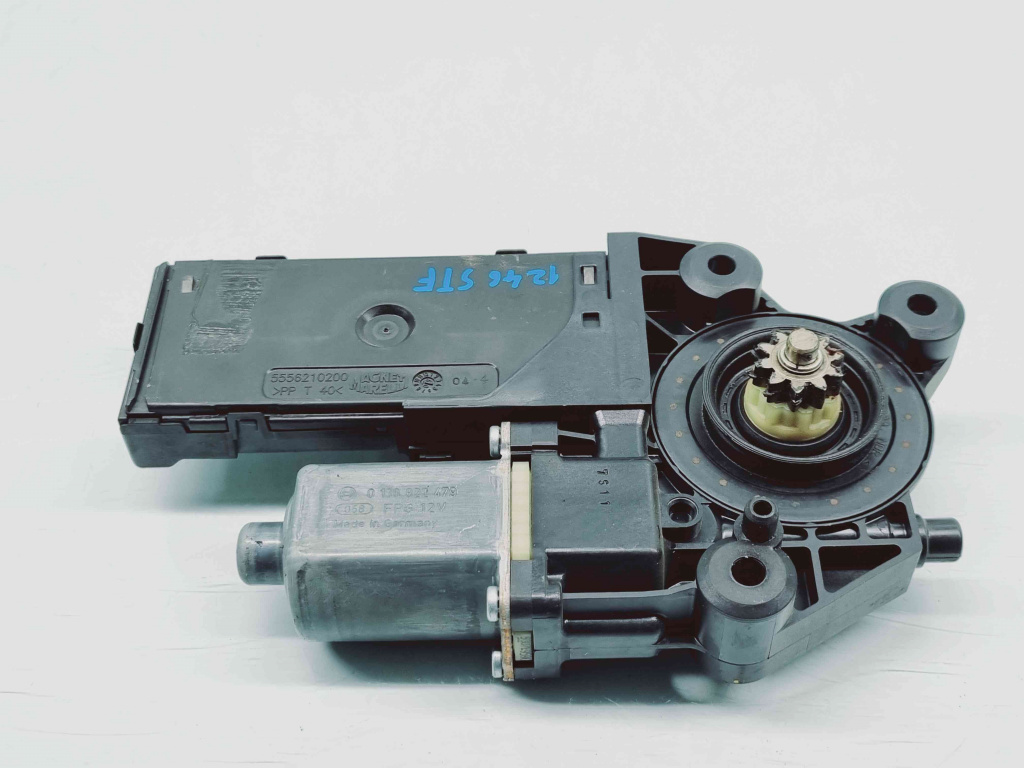 Motoras geam stanga fata Renault Scenic 3 [Fabr 2009-2015] 807310021R