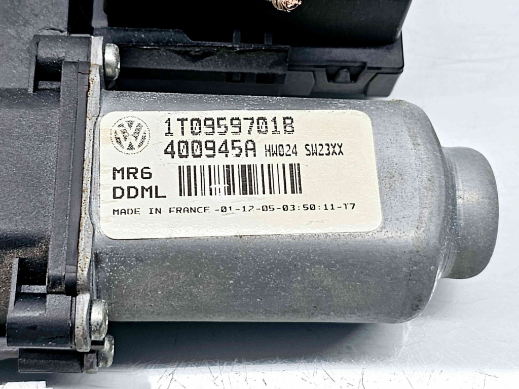 Motoras geam stanga fata Skoda Octavia 2 (1Z3) [Fabr 2004-2013] 1T0959701B 1K0959793G