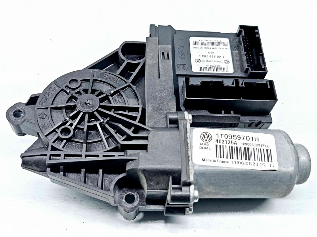 Motoras geam stanga fata Skoda Octavia 2 Combi (1Z5) [Fabr 2004-2013] 1T0959701H 1K0959793J