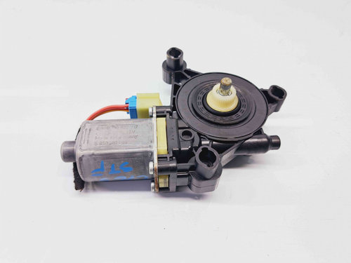 Motoras geam stanga fata Skoda Octavia 3 (5E3) [Fabr 2012-2020] 5Q0959801B