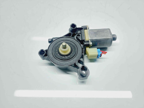 Motoras geam stanga fata Skoda Octavia 3 (5E3) [Fabr 2012-2020] 5Q0959801B