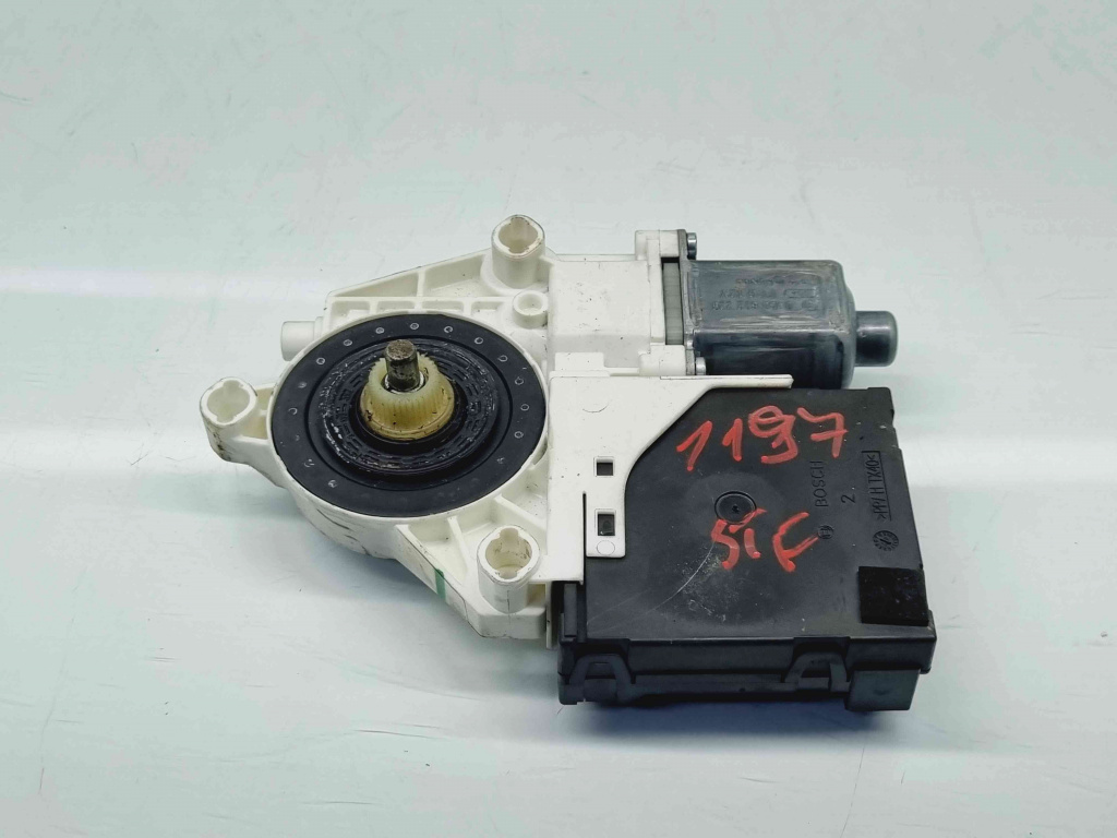 Motoras geam stanga fata Volkswagen Jetta 3 (1K2) [Fabr 2005-2010] 1K5837401AJ 1K0959793M