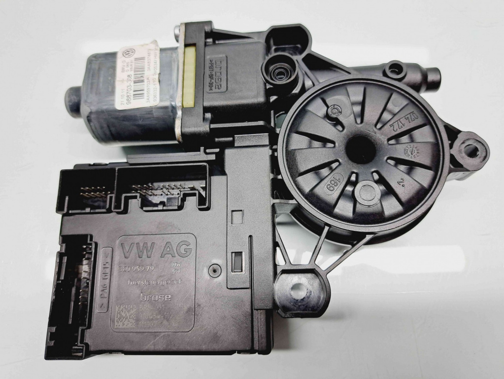 Motoras geam stanga fata Volkswagen Passat B7 (365) Variant [Fabr 2010-2014] 988703-308/3C0959792C