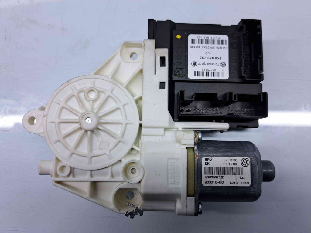 Motoras geam stanga fata Volkswagen Tiguan (5N) [Fabr 2007-2016] 5N0959702D 5K0959793