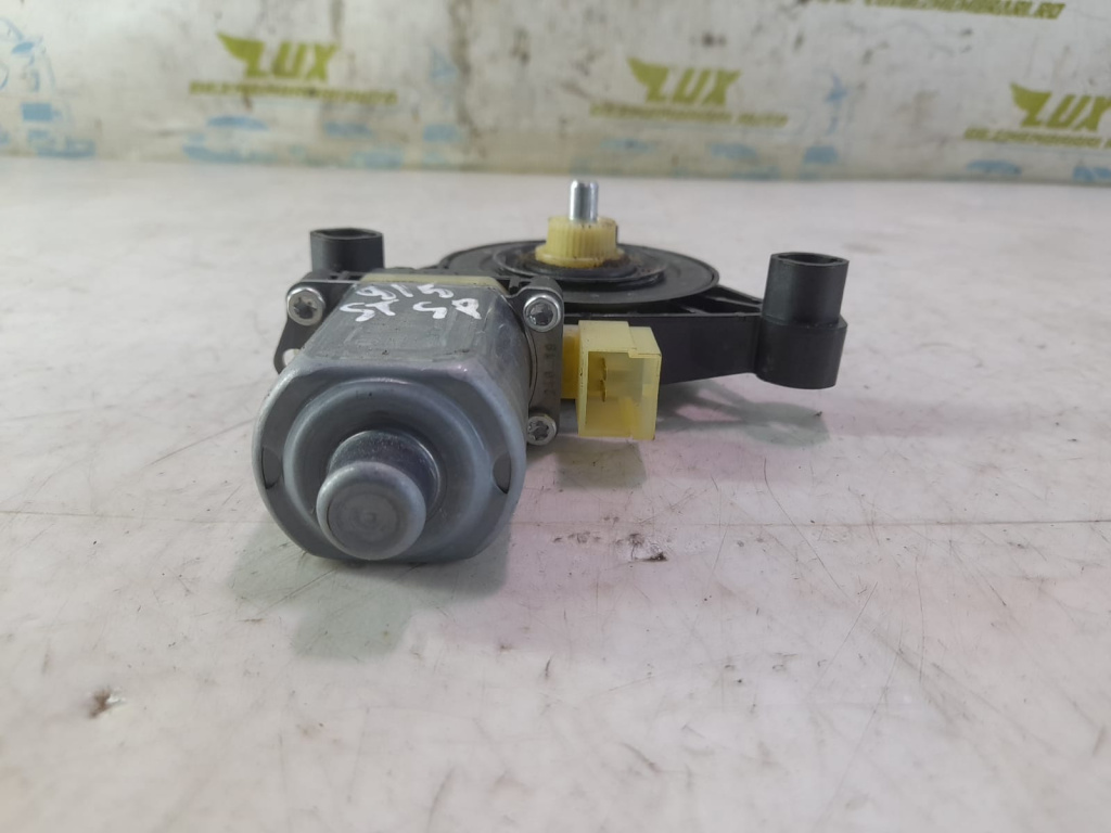Motoras geam stanga spate 8W0959802 Audi Q7 4M [2015 - 2020] 3.0 tdi DHX hybrid