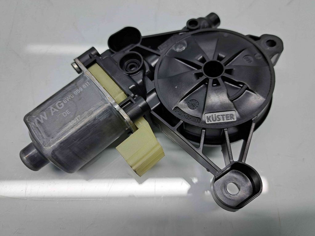 Motoras geam stanga spate Audi A4 (8W2, B9) [Fabr 2015-2023] 8W0959811