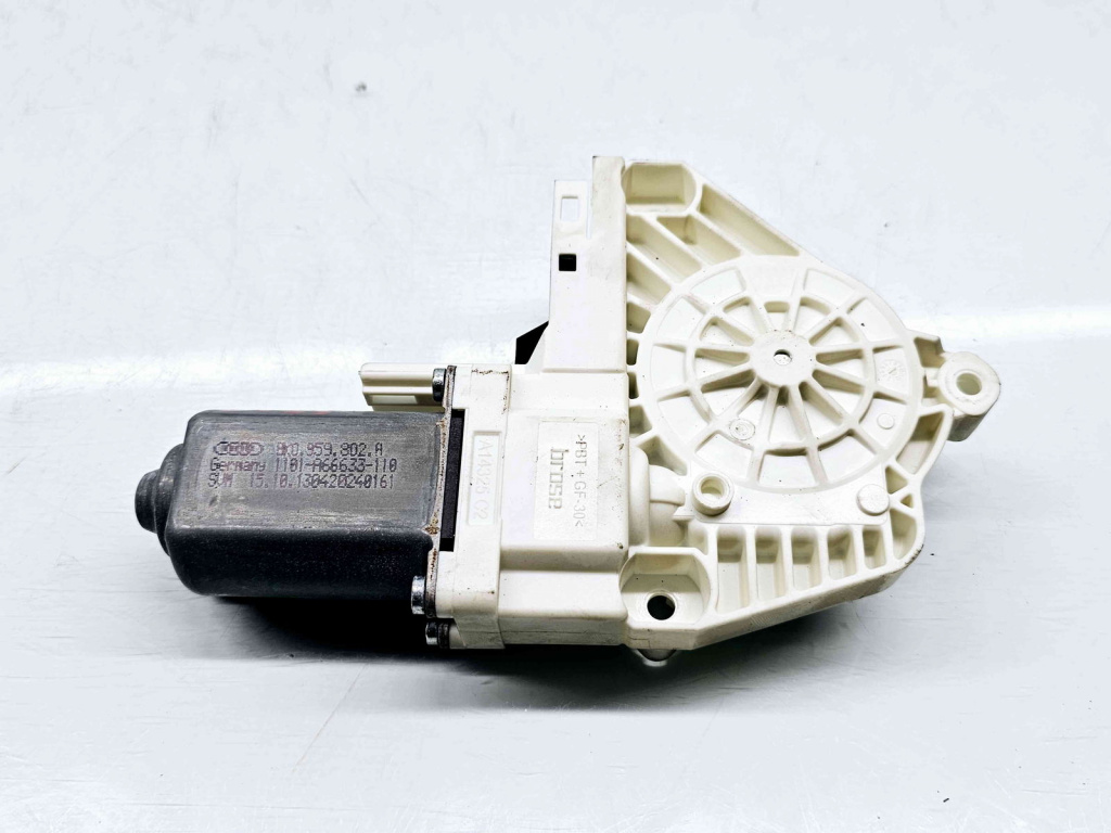 Motoras geam stanga spate Audi A5 Sportback (8TA) [Fabr 2009-2015] 8K0959802A