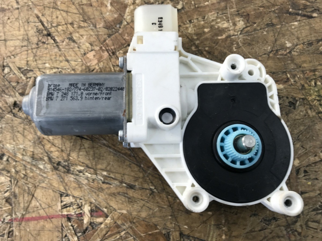 Motoras geam stanga spate BMW 525 biturbo F10 sedan 2012 (72481710)