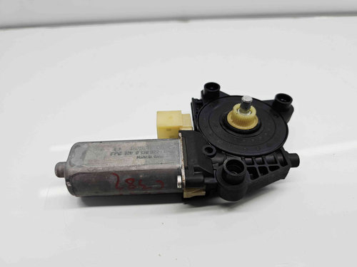 Motoras geam stanga spate Mercedes Clasa C (W203) [Fabr 2000-2007]