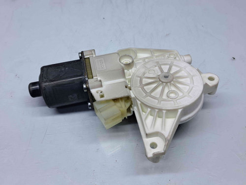 Motoras geam stanga spate Mercedes Clasa C (W204) [Fabr 2007-2014] A2048200542