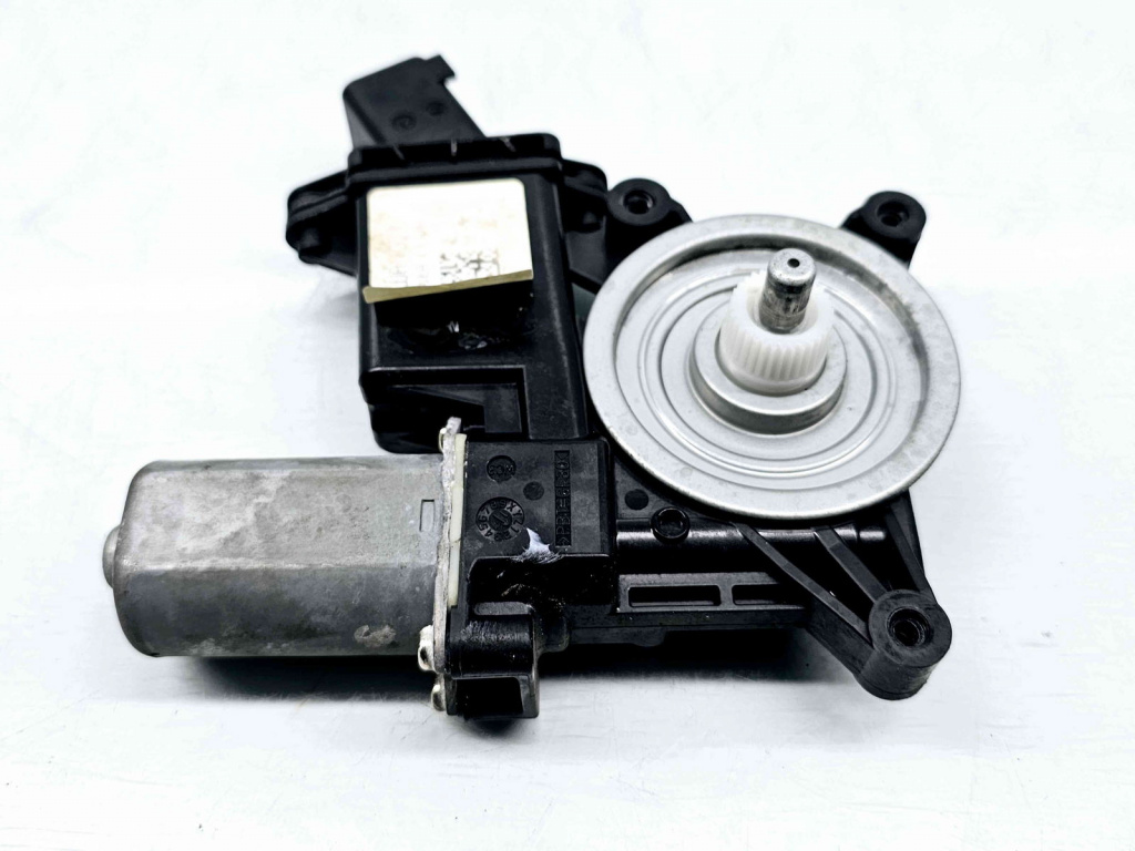 Motoras geam stanga spate Opel Insignia B Combi [Fabr 2017-prezent] OEM