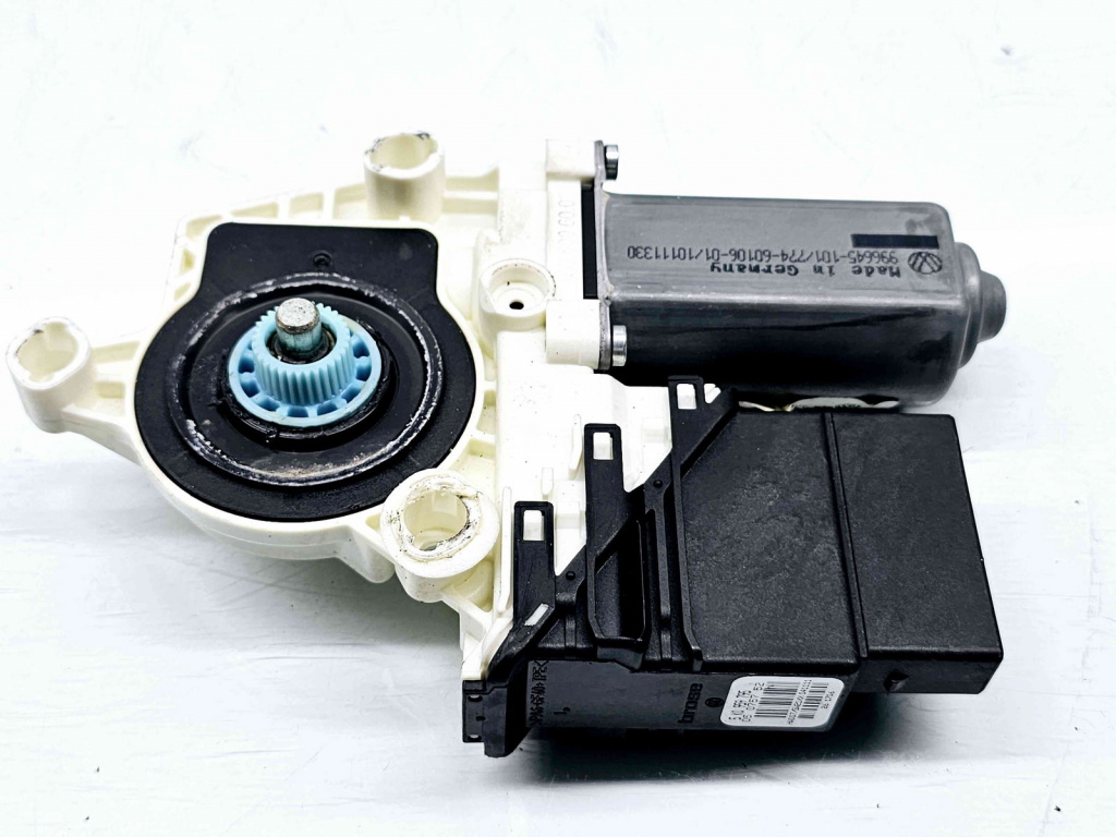 Motoras geam stanga spate Skoda Octavia 2 (1Z3) [Fabr 2004-2013] Facelift 5K0959703A 5K0959795