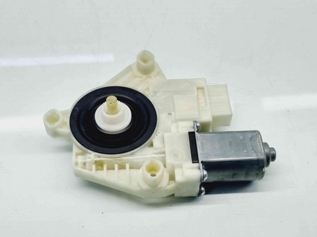 Motoras geam stanga spate Skoda Rapid (NH3) [Fabr 2012-2019] 5JA959811G