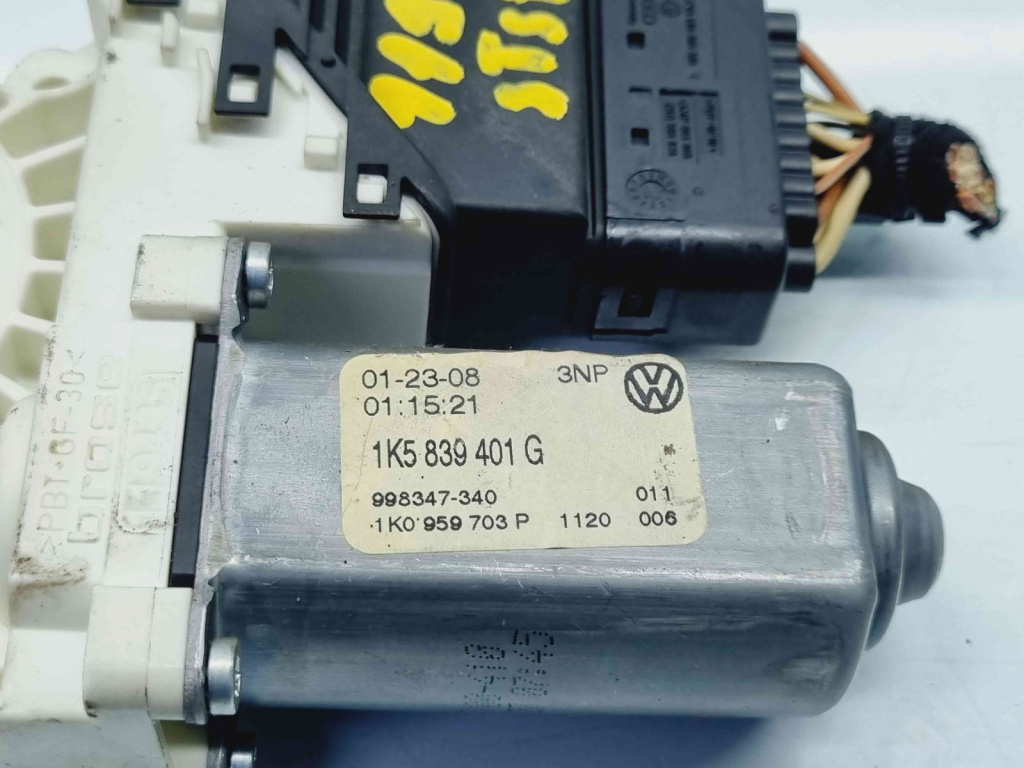 Motoras geam stanga spate Volkswagen Jetta 3 (1K2) [Fabr 2005-2010] 1K5839401G