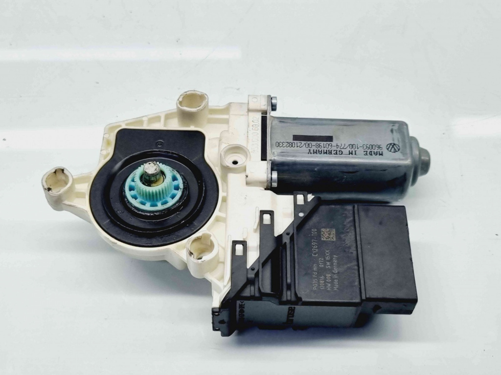 Motoras geam stanga spate Volkswagen Jetta 4 (162,163) [Fabr 2010-2016] 5C0959703B