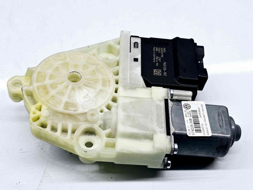 Motoras geam stanga spate Volkswagen Passat B7 (365) Variant [Fabr 2010-2014] 3AF839461 3C0959795