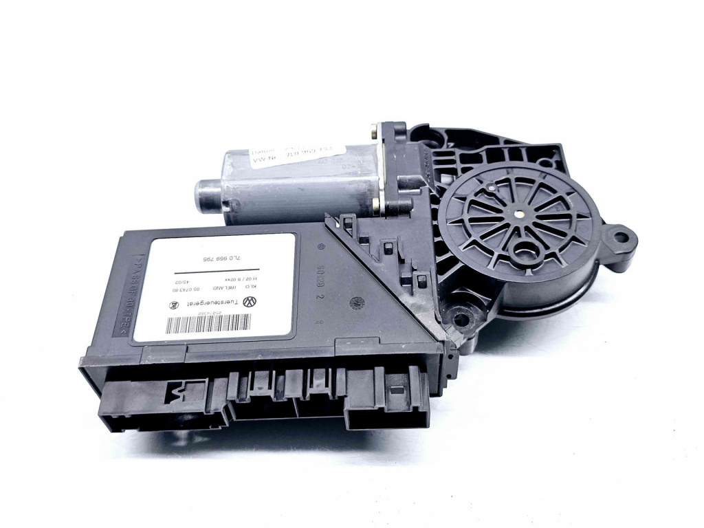 Motoras geam stanga spate Volkswagen Touareg (7LA, 7L6) [Fabr 2003-2010] 7L0959703 7L0959795