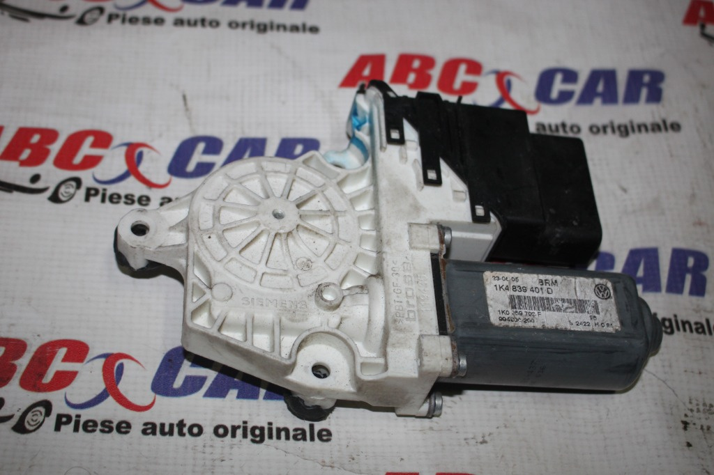 Motoras geam stanga spate VW Jetta (1K) 2005-2011 1K0959703F, 1K4839401D