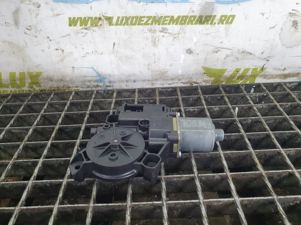 Motoras geam usa dreapta fata 1.4 tdi CUSA 6r0959802be Skoda Fabia 5J [2007 - 2010]