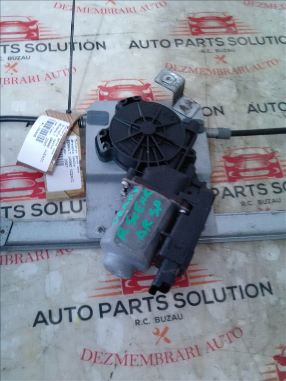 Motoras geam usa dreapta spate RENAULT GRAND SCENIC an fabr. 2007