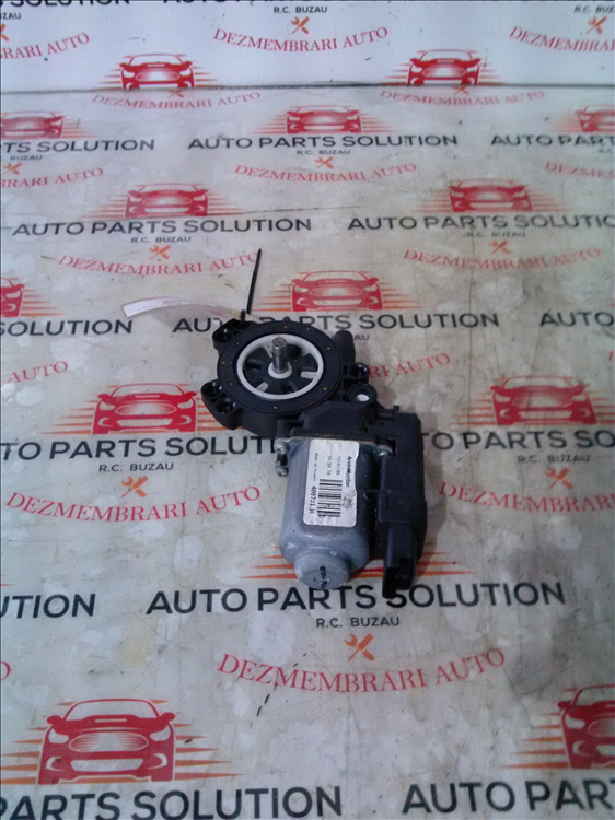 Motoras geam usa stanga spate RENAULT GRAND SCENIC an fabr. 2007