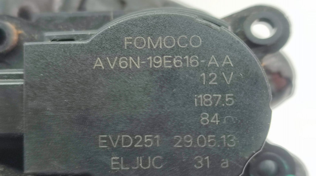Motoras grila aeroterma AV6N-19E616-AA Ford Focus 3 [2011 - 2015]
