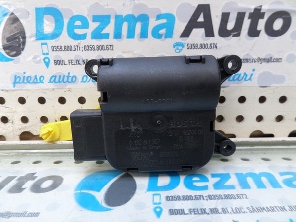 Motoras grila aeroterma bord Audi 4 8E, B7, 8E2820511B