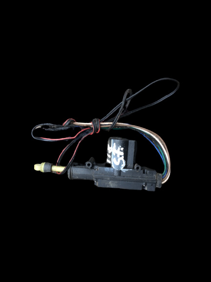Motoras inchidere centralizata usa fata stanga Daewoo Matiz M150 [facelift] [2000 - 2016] Hatchback 0.8 MT (52 hp) (KLYA) MF484 0.8 - F8CV