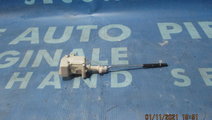 Motoras inchidere usita rezervor VW Golf 4; 3B0959...