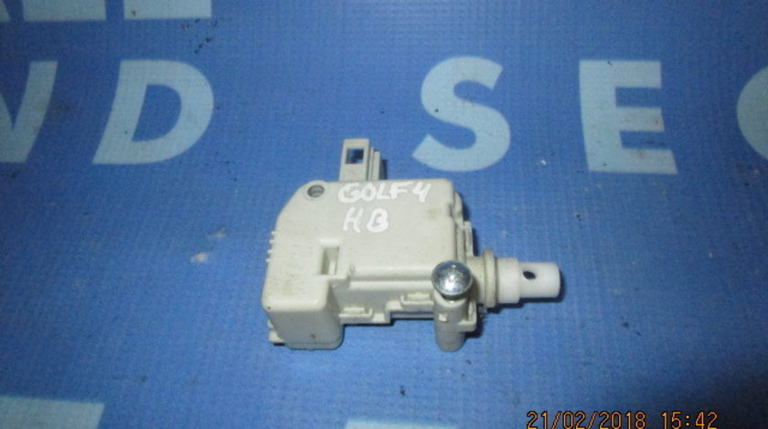 Motoras inchidere usita rezervor  VW Golf 4