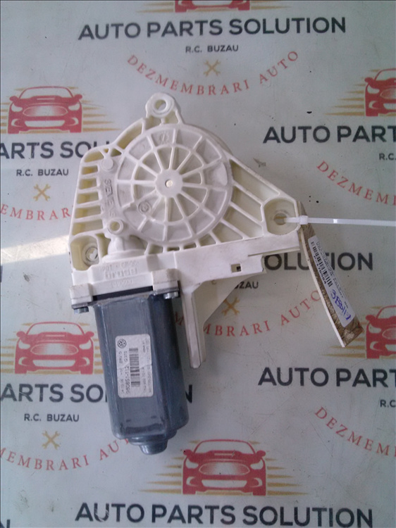 Motoras macar geam usa stanga fata VOLKSWAGEN PASSAT B6