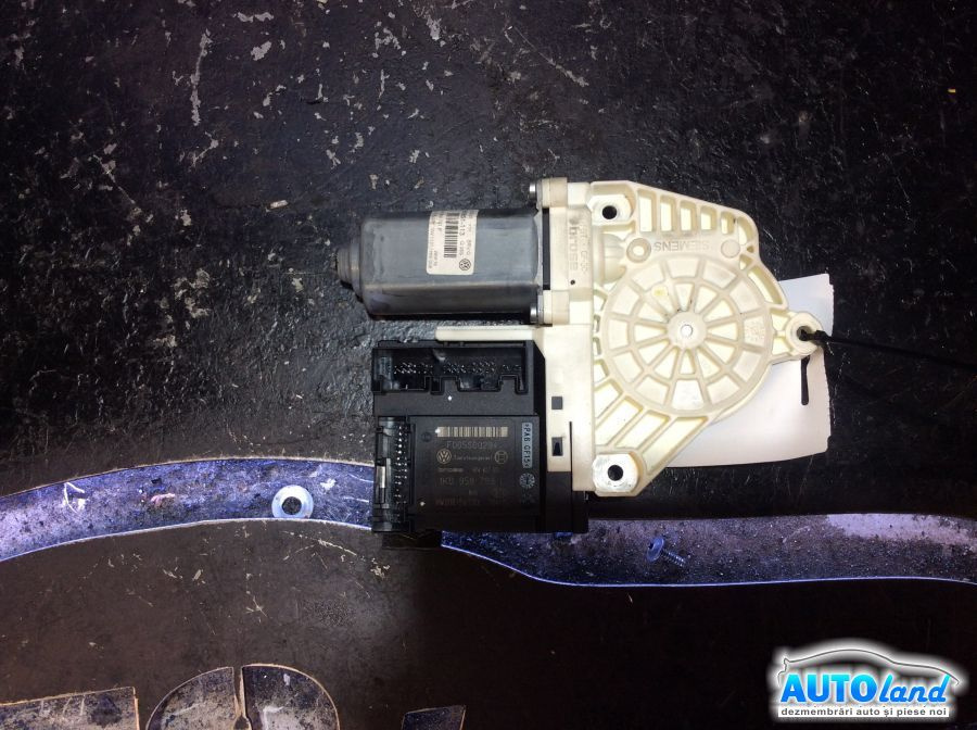 Motoras Macara 1k0959701p Stanga Fata Volkswagen GOLF V 1K1 2003