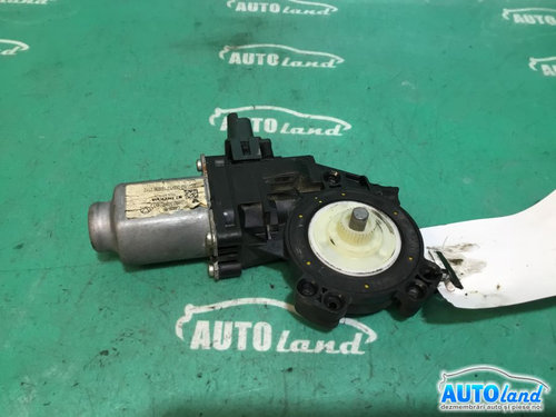 Motoras Macara 430106f0 Dreapta Fata Dacia DUSTER 2010