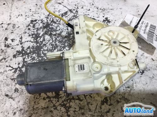 Motoras Macara 4m5t14553 Dreapta Fata Ford FOCUS II DA 2004-2008