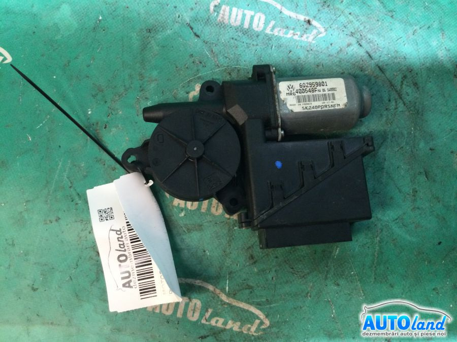 Motoras Macara 6q2959801 Dreapta Fata Volkswagen POLO 9N 2001
