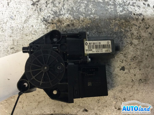 Motoras Macara 807301111r +modul 965368200 Renault FLUENCE L30 2010