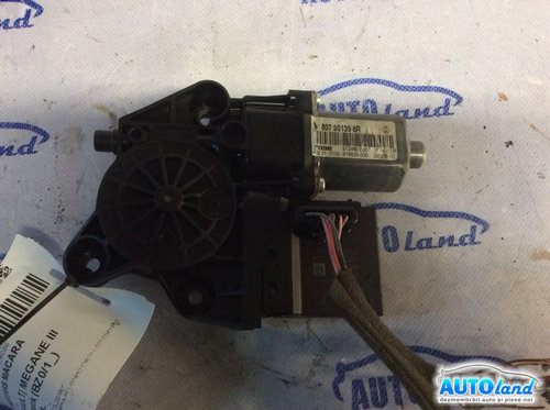 Motoras Macara 807301396r Dreapta Fata Renault MEGANE III Hatchback BZ0/1 2008