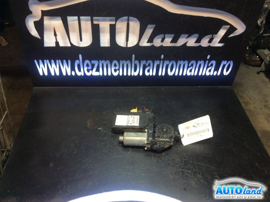 Motoras Macara 8e0959802a Cu Modul, Dreapta Spate Audi A4 8E2,B6 2000-2004