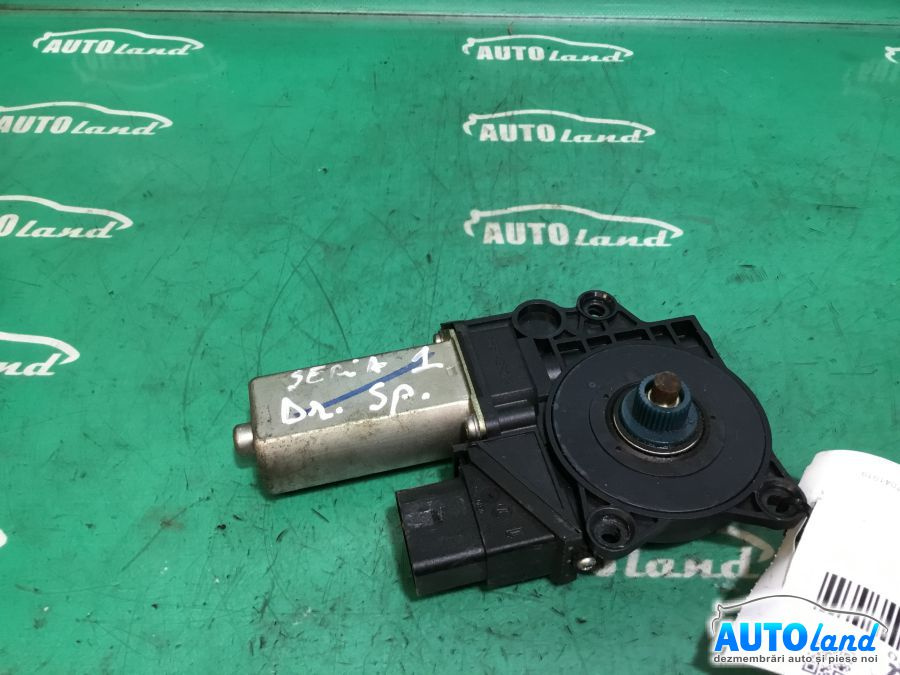 Motoras Macara 9030222 Dreapta Spate BMW 1 E81,E87 2004